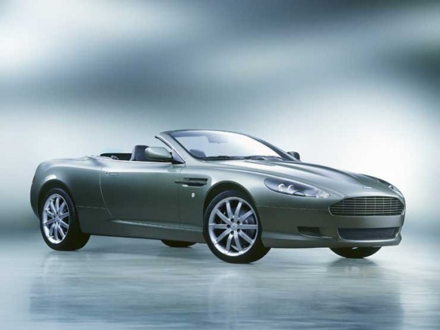 Kabrió is lesz a Aston Martin DB9-ből