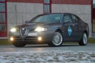 Teszt: Alfa Romeo 166 2.4 JTD – Fiatalos öregúr 24
