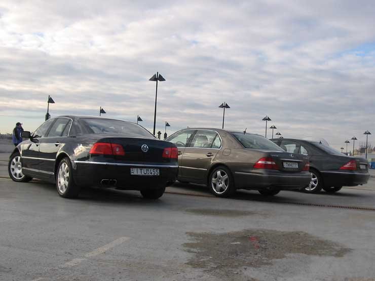 Lexus LS 430, Mercedes S 500, VW Phaeton W12 – Luxus háromféleképpen 19