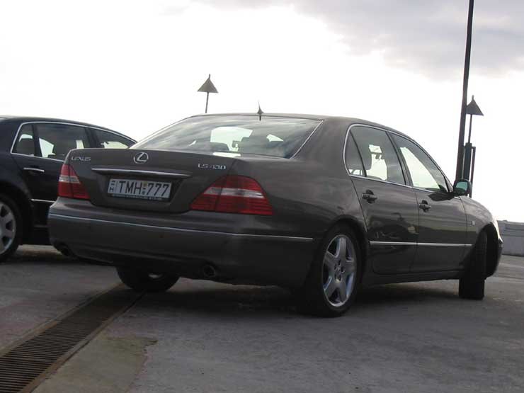 Lexus LS 430, Mercedes S 500, VW Phaeton W12 – Luxus háromféleképpen 21