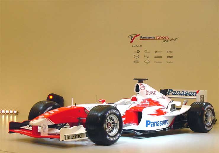 6678_64494_1000x700.jpg | Vezess | Vezess Nem hoz radikális újdonságokat, de legtöbb részében megújult a Toyota F1-es versenyautója