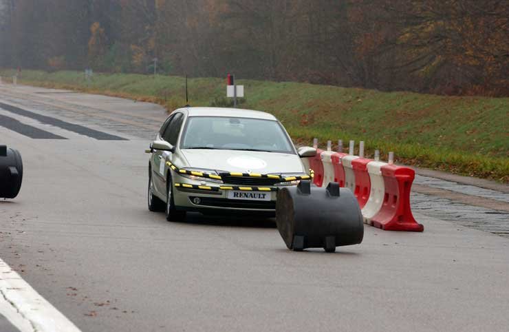 6679_64503_1000x700.jpg | Vezess | Vezess Emberi hiba okozza a balesetek 80 százalékát