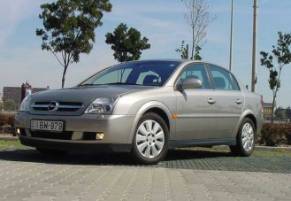 Teszt: Opel Vectra 2,2 DTI - Konzervatív értékek
