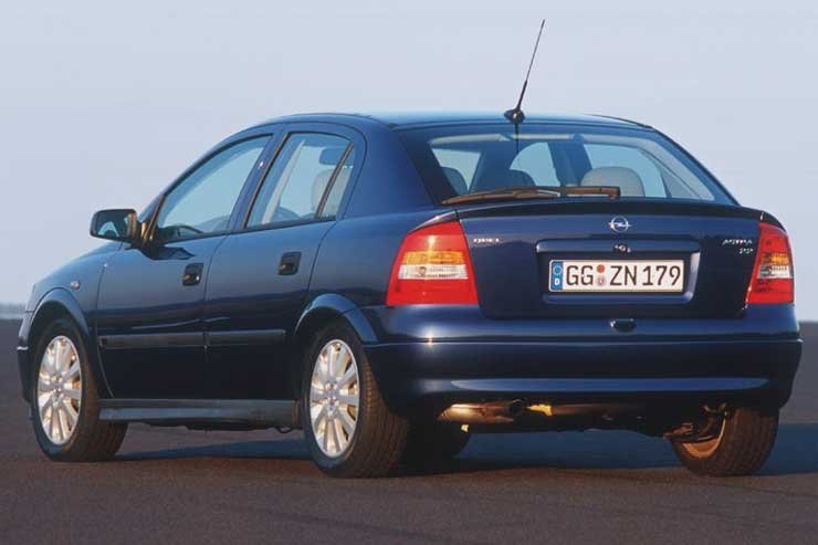 6690_64588_1000x700.jpg | Vezess | Vezess Idén az Astra Vivából 8857 kelt el