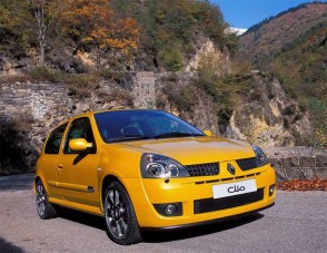 Clio Sport 2004 - Nagyobb dinamizmus