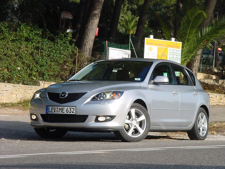 Kifejezetten sportos az 1,6-os dízel Mazda3 is, eredményei összemérhetőek az 1,6-os benzinesével