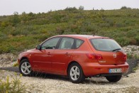 Négymillió az 1,4-es benzines és 5,2 millió az 1,6-os dízel Mazda3 ára