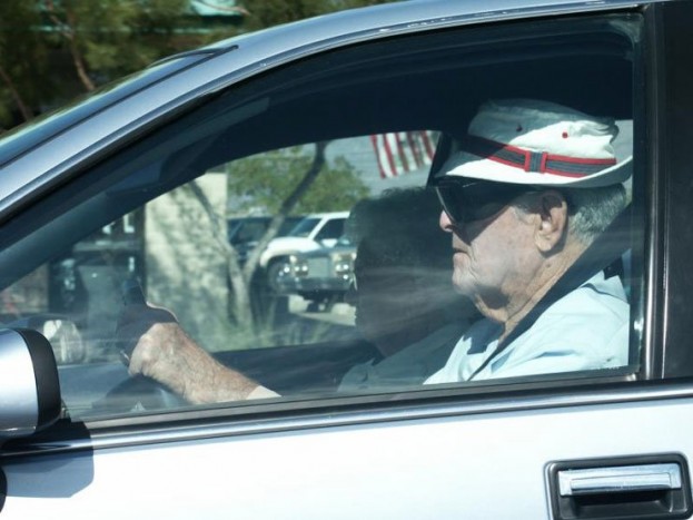 Több balesetet okoznak az idősebb vezetők