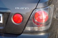 Teszt: Lexus IS 200 Sport Cross – Megbabonáz 48