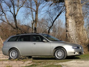 Teszt: Alfa Romeo 156 1.9 JTD Multijet Sportwagon - Jobb útra tért