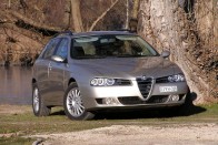 Teszt: Alfa Romeo 156 1.9 JTD Multijet Sportwagon – Jobb útra tért 25