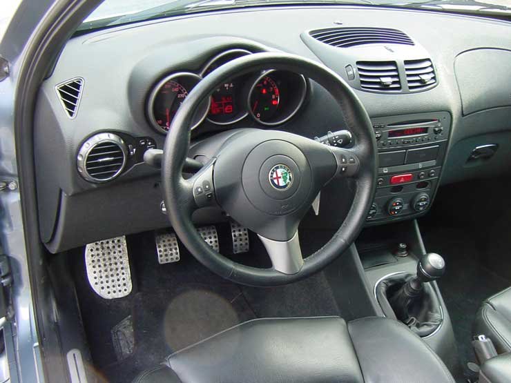 Teszt: Alfa Romeo 147 GTA – Maximum élvezet 9