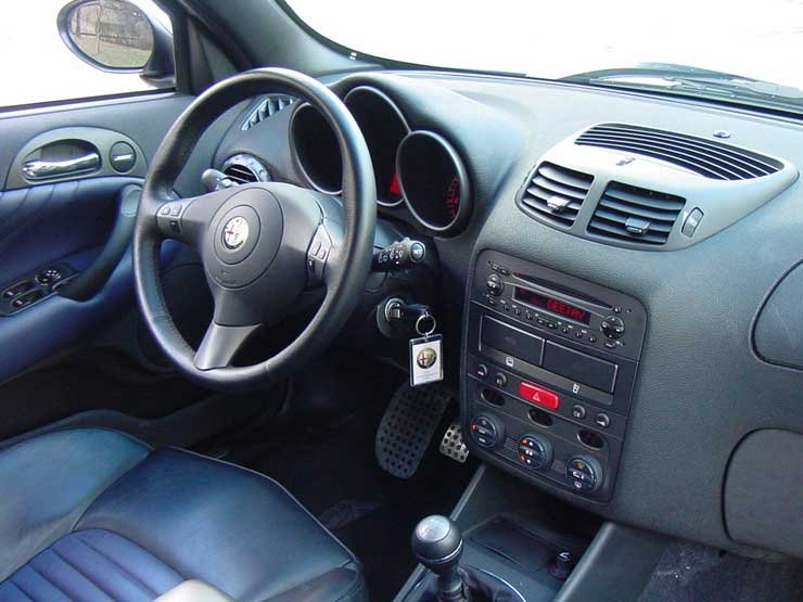 Teszt: Alfa Romeo 147 GTA – Maximum élvezet 15