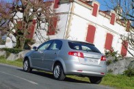 Vezettük: Daewoo Lacetti – Olcsó helyett jutányos 46