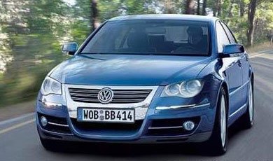 2005-ben jön az új Passat