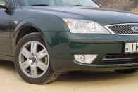 Teszt: Ford Mondeo Turnier 2.0 TDCi Ghia – Az eszményi cégautó 47