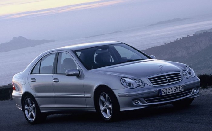 Sportosabbra vált a Mercedes C-osztály