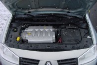 Teszt: Renault Megane Grandtour 1,6 16V – Bizonyított! 36