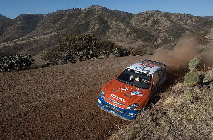 Bár az első helyért küzdött, egy balesetnek köszönhetően végül csak a harmadik lett Carlos Sainz