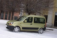 Teszt: Renault Kangoo Funky 1.5 dCi – A józanság szava 40