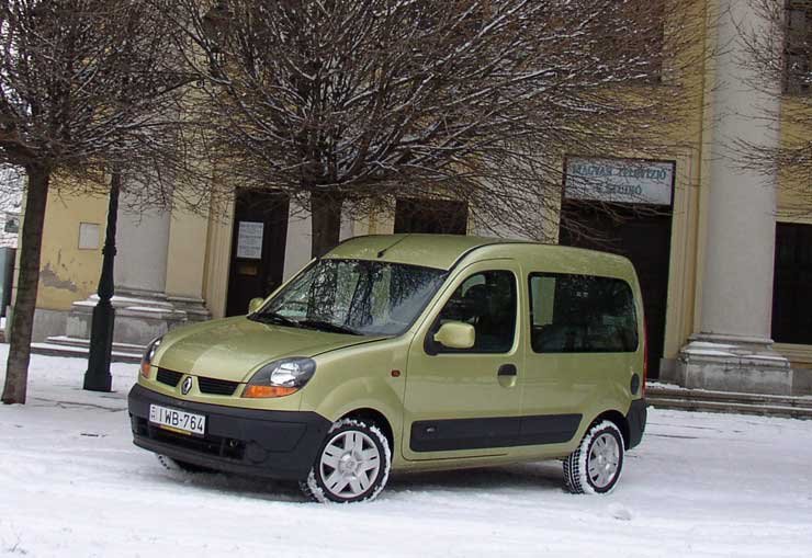 Teszt: Renault Kangoo Funky 1.5 dCi – A józanság szava 21