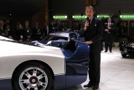 Luca Cordero di Montezemolo, a Ferrari elnöke mutatta be a Maserati versenyautót