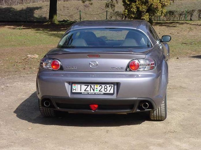 Teszt: Mazda RX-8 – Száguldás 1308 köbcentivel 9