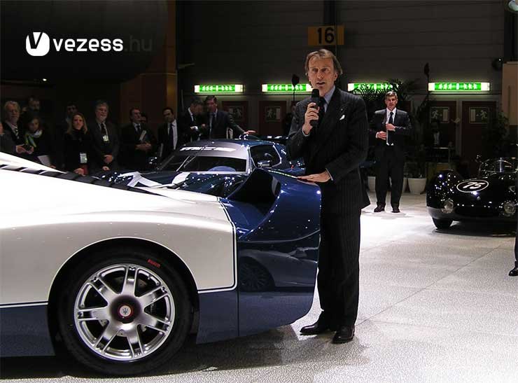 Luca Di Montezemolo az autót bemutató beszédében Juan Manuel Fangio és társai sikereire emlékezett
