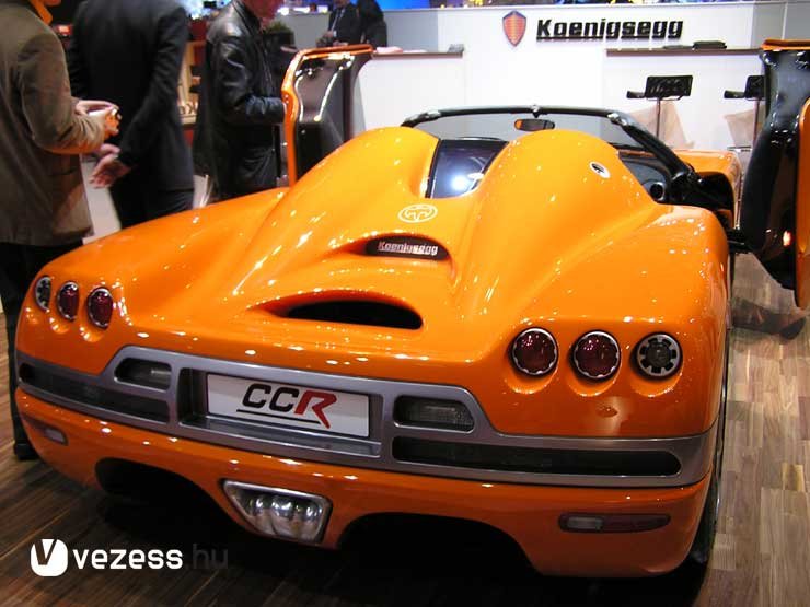 Koenigsegg CCR – Igazi mindenvivő 9