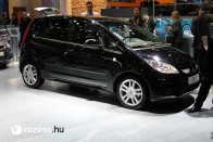 Konszolidált és sportosabb Mitsubishi Colt 19