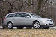 Teszt: Opel Vectra Caravan 3.0 CDTI Elegance – Hotel Vectra 46