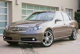 Sávfigyelő rendszer a Nissan-tól