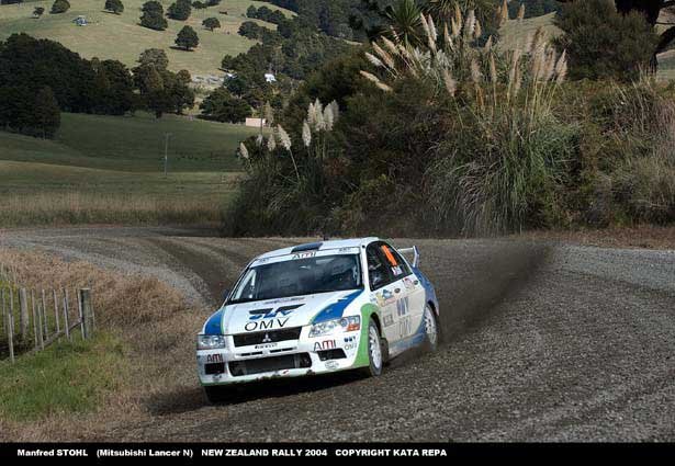 A korábbi bajnokManfred Stohl nyerte a szériaautók világbajnoki versenyét 