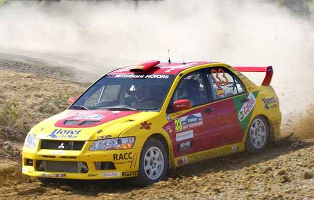 Dani Sola remek versenyzéssel felzárkózott, majd átvette a vezetést az N csoportban