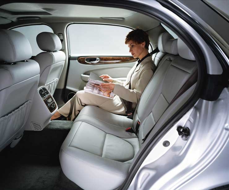 6444_62396_1000x700.jpg | Vezess | Vezess Hatalmas 999 milliméteres lábtér áll hátul az utasok rendelkezésére