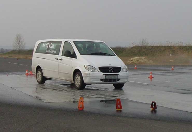 Mercedes Vito vezetéstechnika 11