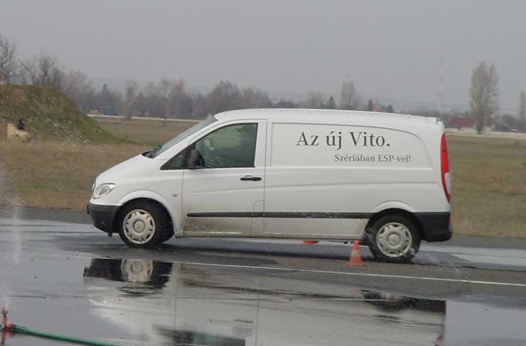 Mercedes Vito vezetéstechnika 12