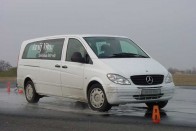 Mercedes Vito vezetéstechnika 24