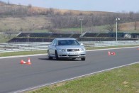 Vezettük: Audi A8 Driving Experience 32