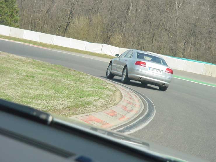 Vezettük: Audi A8 Driving Experience 18