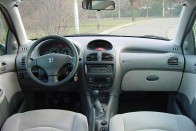 Teszt: Peugeot 206 1.4 16V – Egyedül nem megy 31