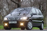 Teszt: Opel Zafira 2.2 DTI Elegance 2004 – Még mindig 28