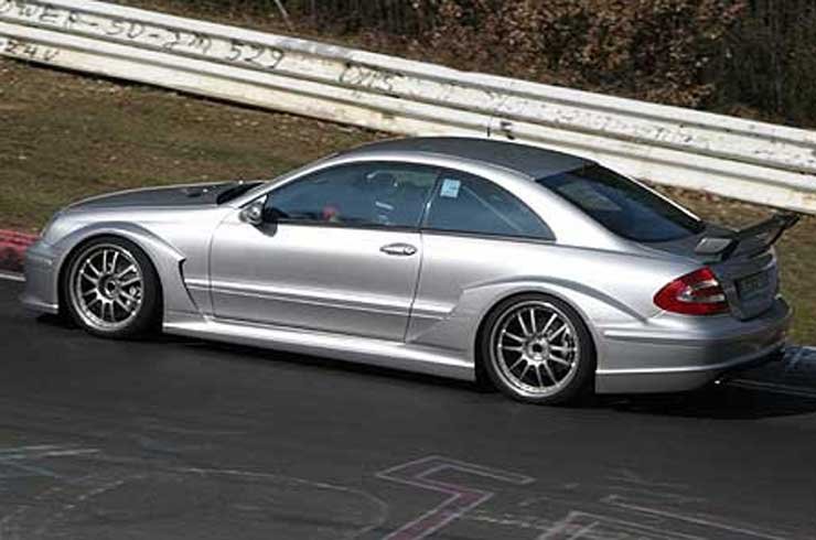 580 lóerős lesz az utcai változat 