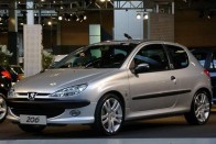 177 lóerős a kétliteres Peugeot 206 RC