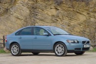 Teszt: Volvo S40 2.4i - Leg-leg Volvo