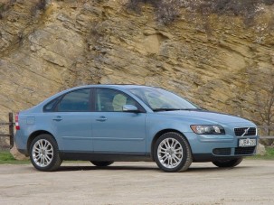 Teszt: Volvo S40 2.4i - Leg-leg Volvo