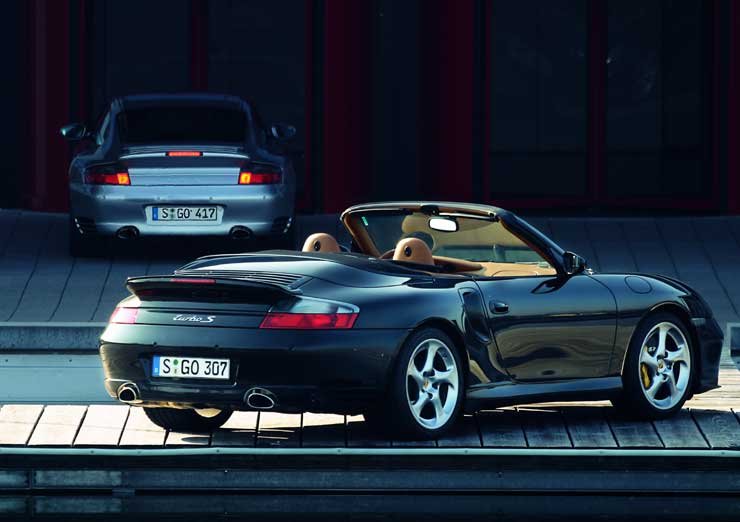 30 lóerővel erősebb a 911-es Porsche Turbo S 