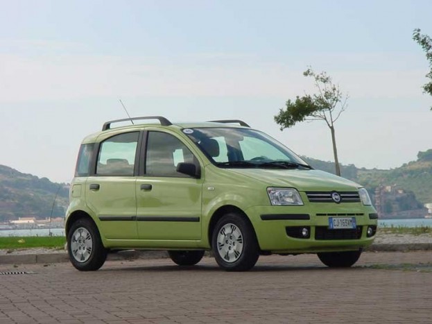 Kisautók párharca a Start autós magazinban