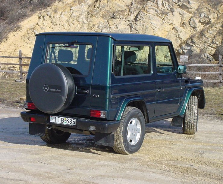 Teszt: Mercedes-Benz G 270 CDI Kombi – Kincs a múltból 35