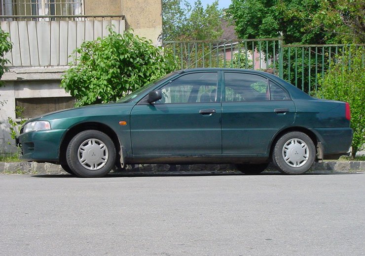 Használt  autó: Mitsubishi Lancer 1996-2003 14